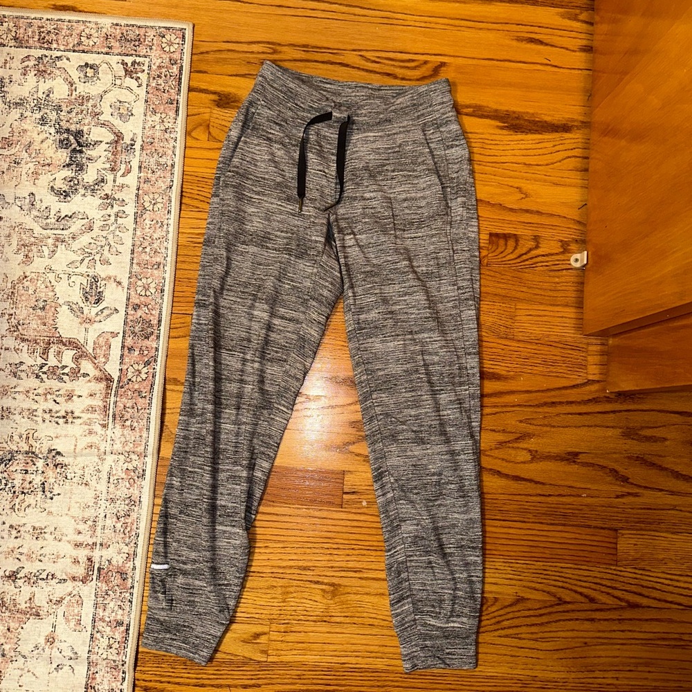 Lululemon Ready to Rulu Joggers